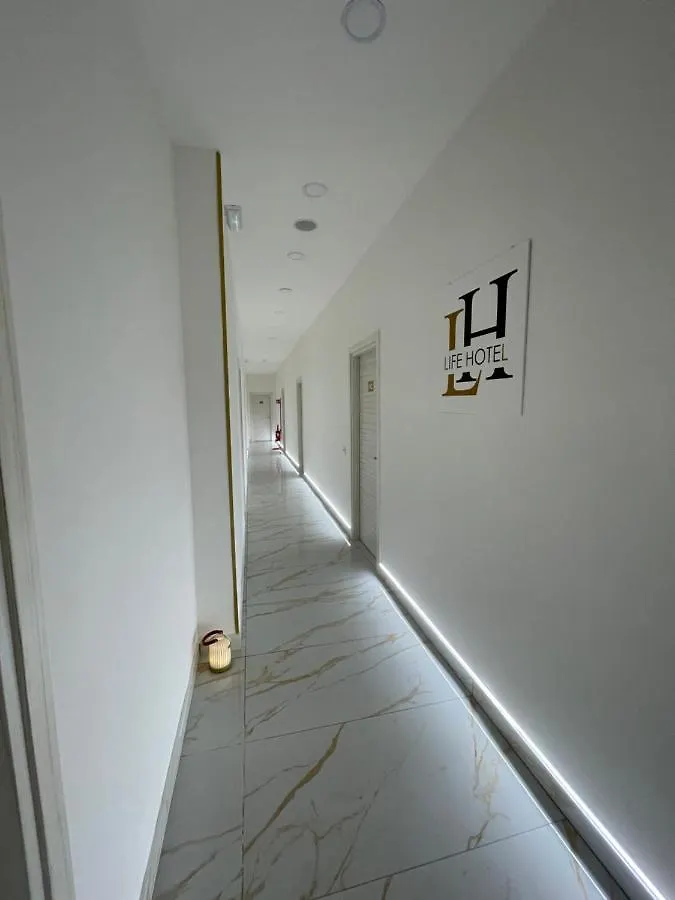 קאסלנואבו די נאפולי Life Hotel