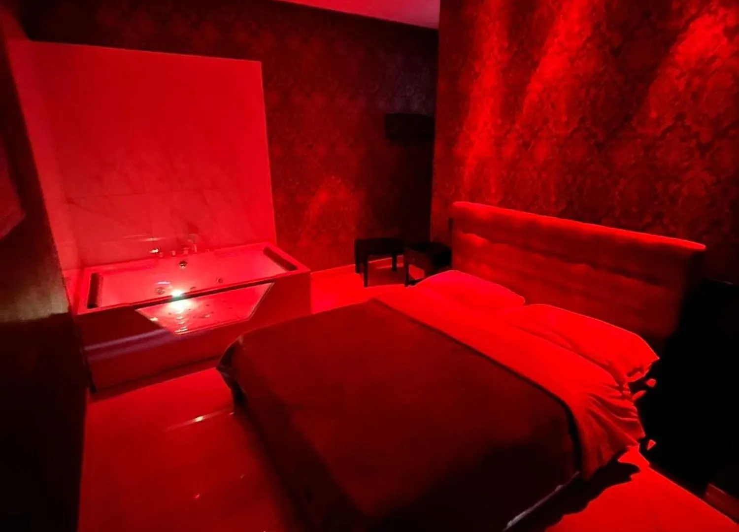קאסלנואבו די נאפולי Life Hotel