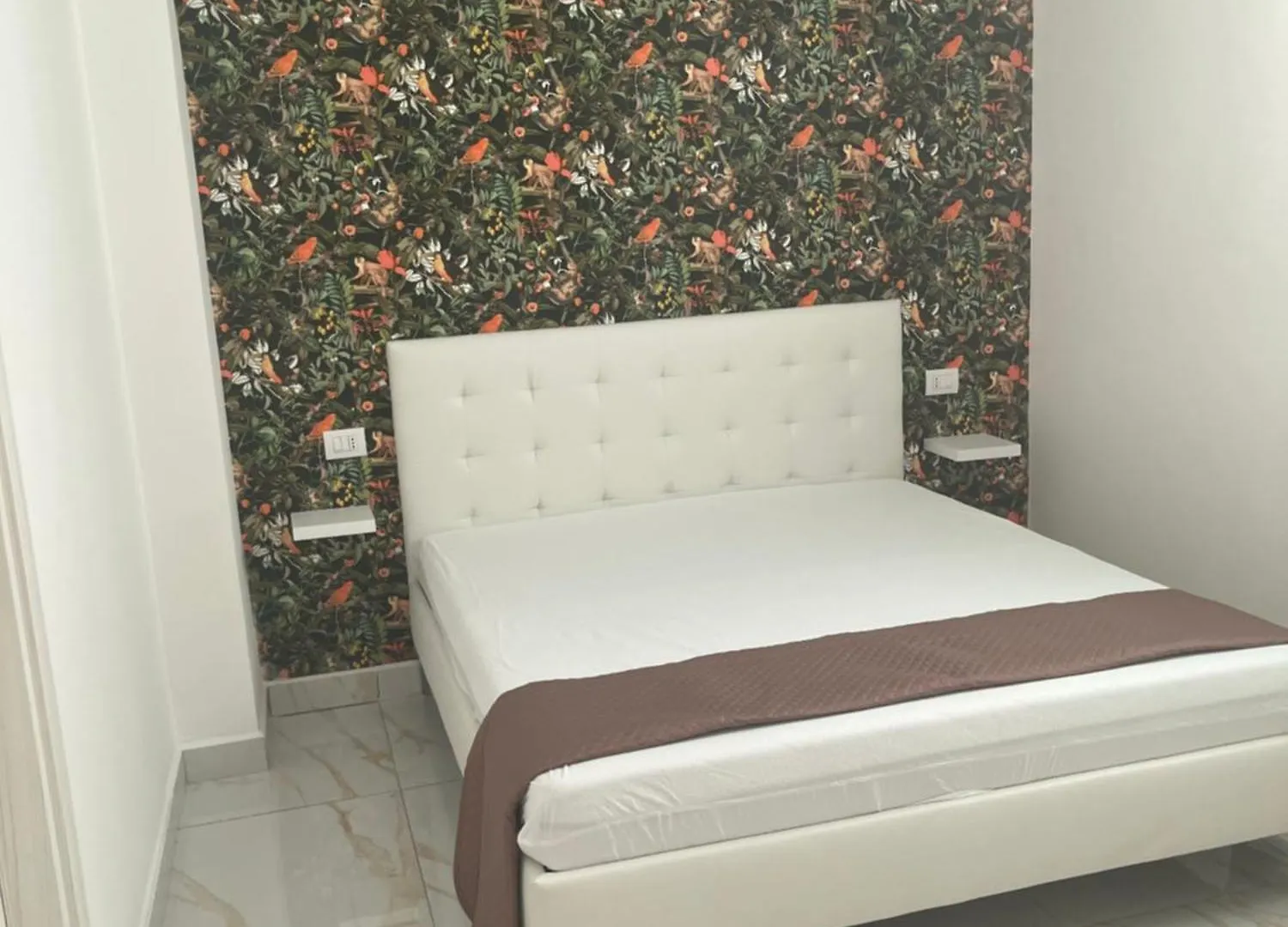 קאסלנואבו די נאפולי Life Hotel 3*, קאסלנואבו די נאפולי