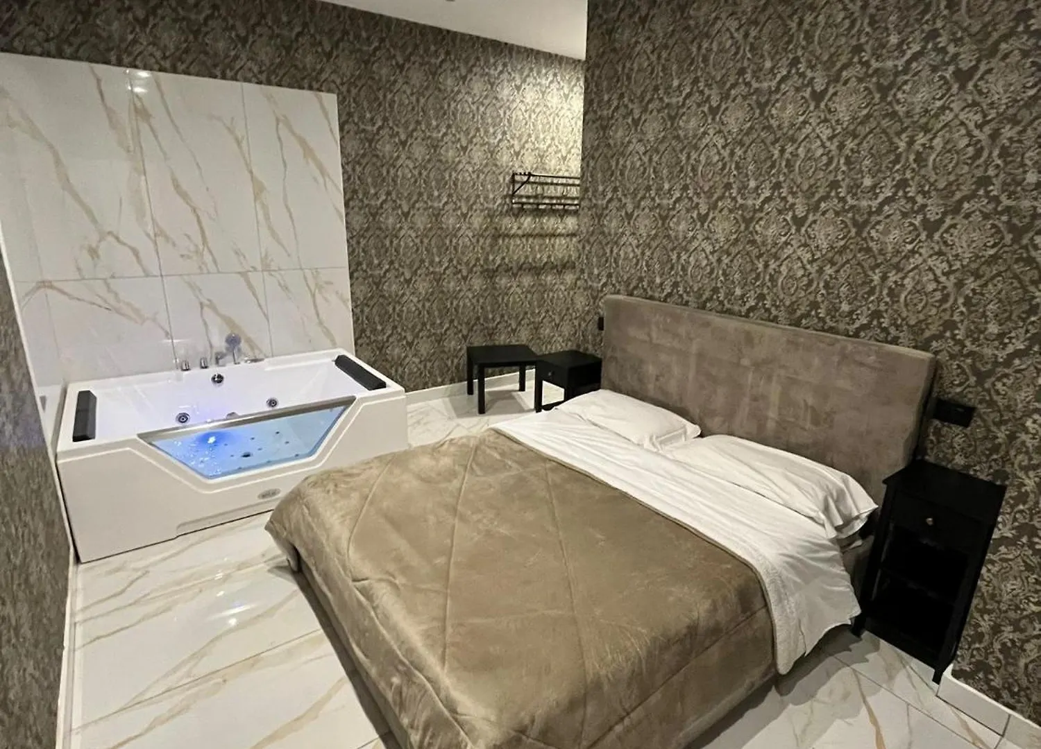 Life Hotel Casalnuovo Di Napoli
